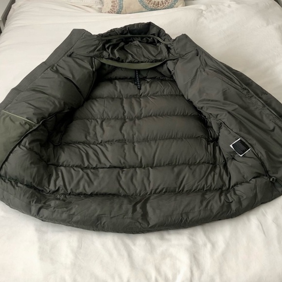 Lululemon puffer coat - Picture 3 of 6